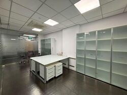 UB. One (D14), Factory #547239631
